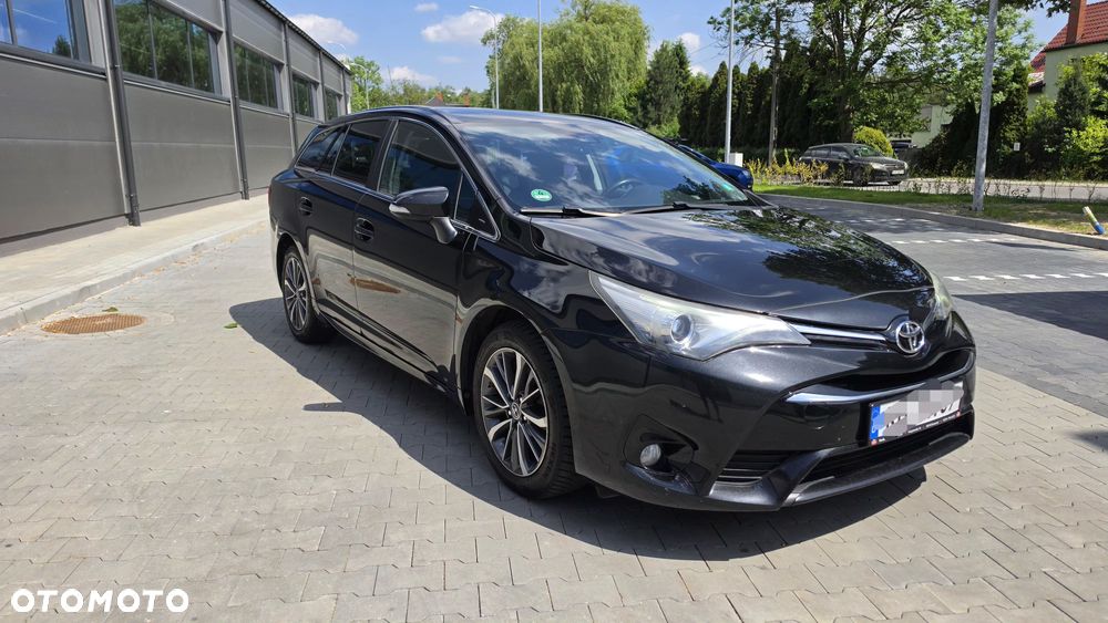 Toyota Avensis Touring Sports 2.0 D-4D Business Edition - 3