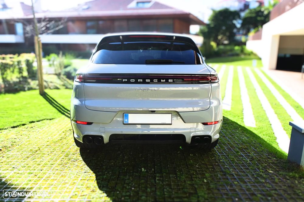 Porsche Cayenne S E-Hybrid - 14