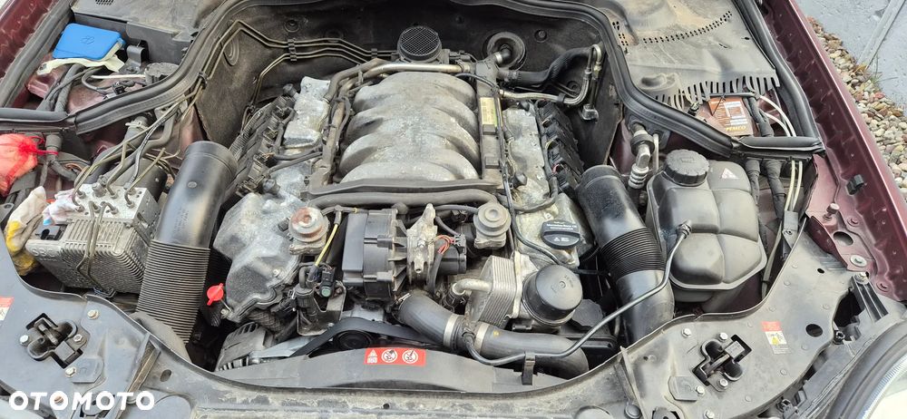 Mercedes-Benz Klasa E 500 4Matic Automatik Avantgarde - 27