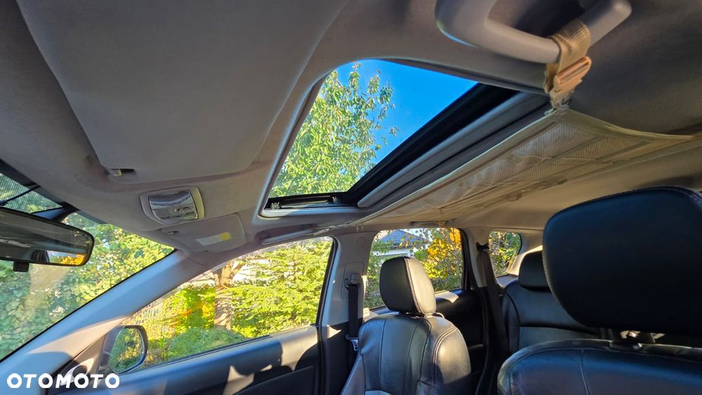 Mitsubishi Outlander - 19
