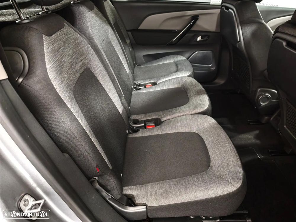 Citroën C4 Grand Picasso 1.2 PureTech Intensive - 23