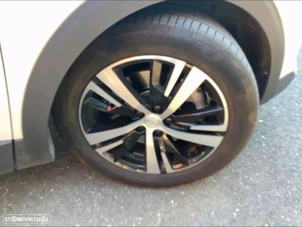 Peugeot 3008 - 14