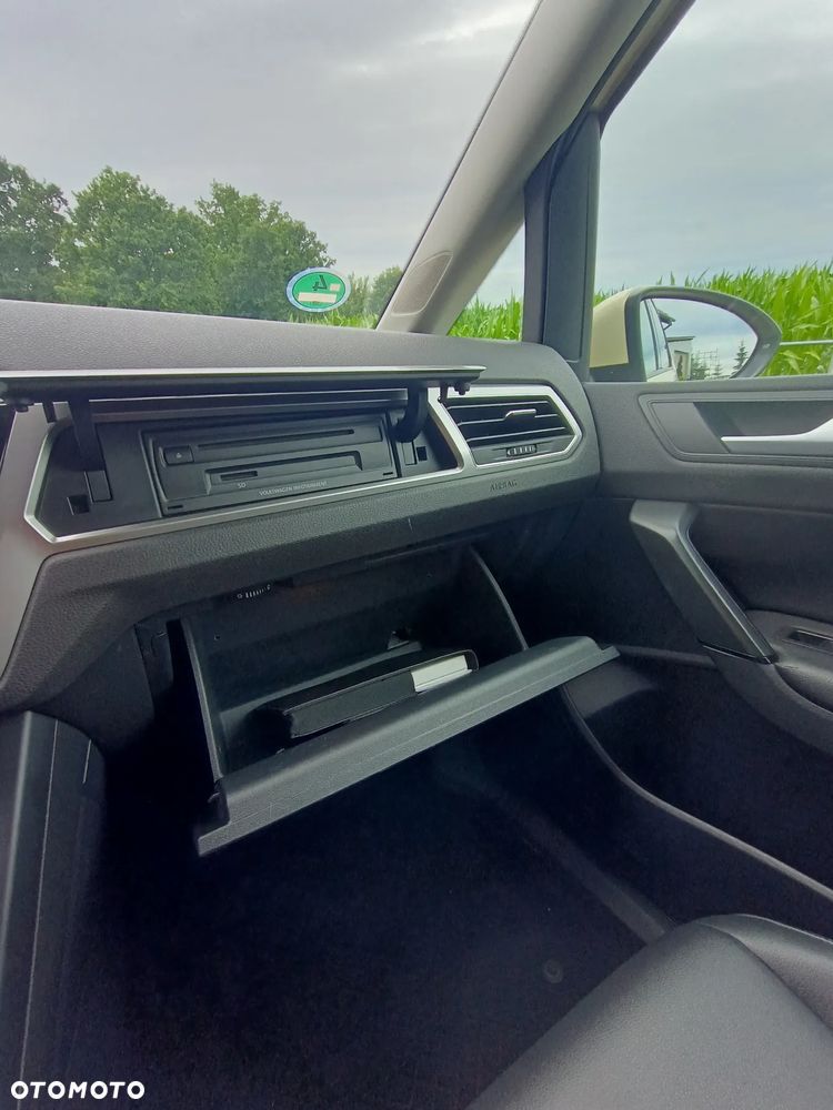 Volkswagen Touran 2.0 TDI SCR DSG Comfortline - 14