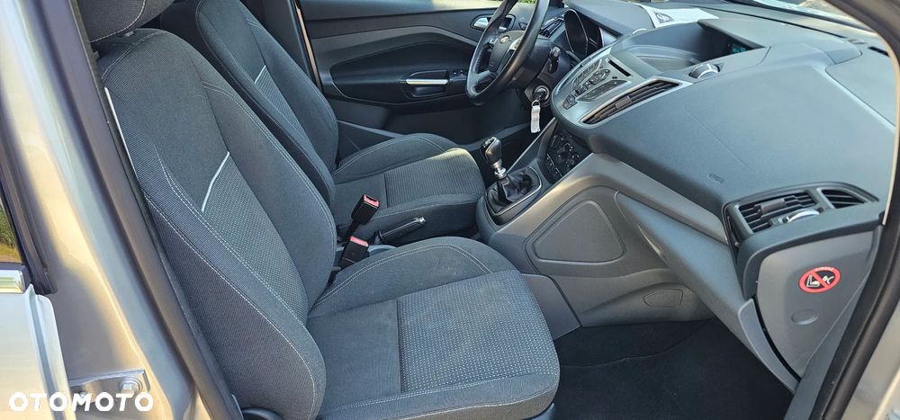 Ford C-MAX - 11