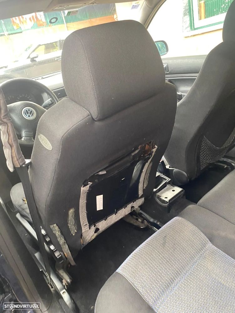 VW Golf 1.9 TDi Highline - 17