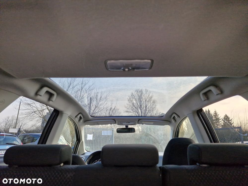Toyota Verso S 1.33 Premium - 24