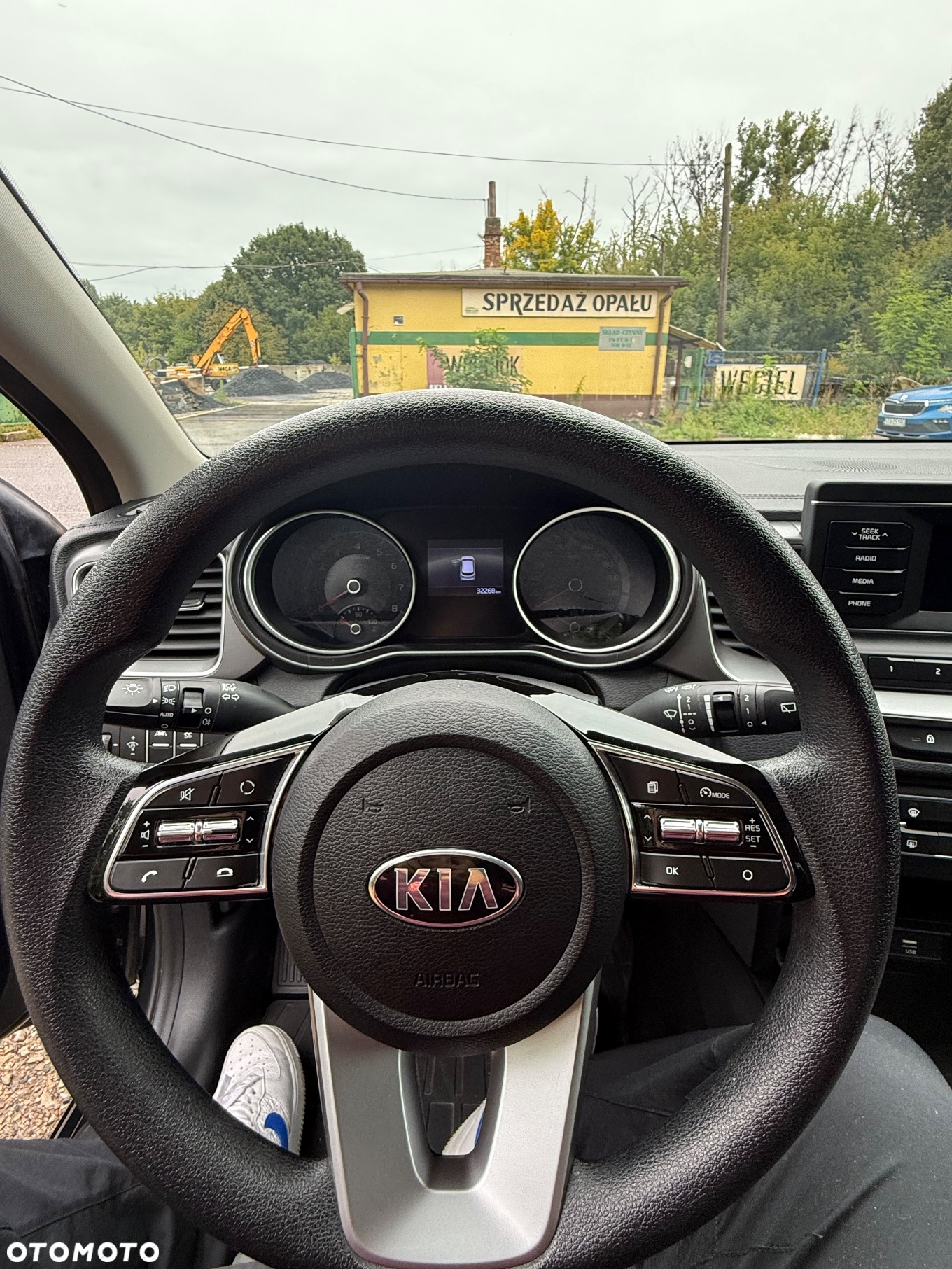 Kia Ceed - 6