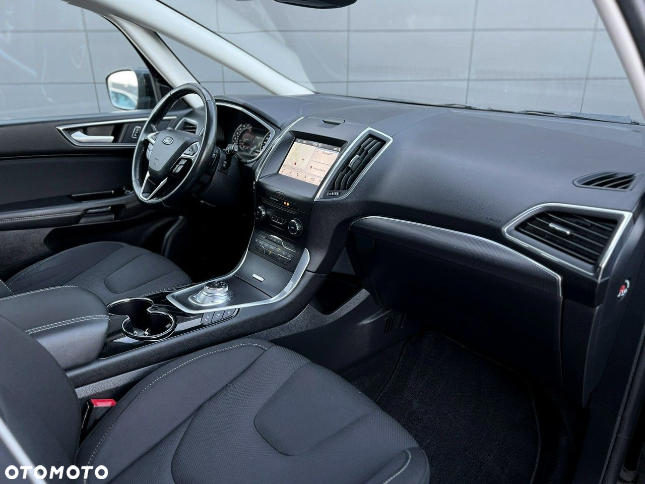 Ford S-Max 2.0 EcoBlue TITANIUM - 36