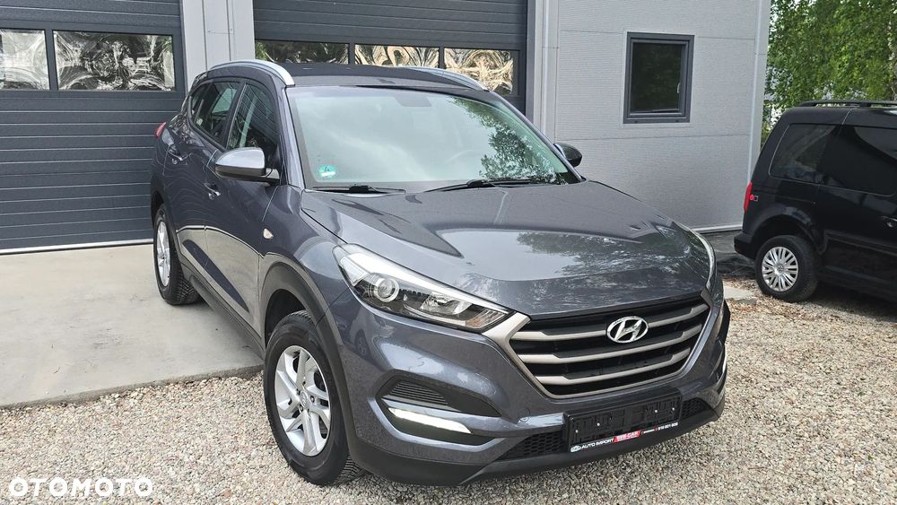 Hyundai Tucson 1.6 GDI BlueDrive Style 2WD - 1