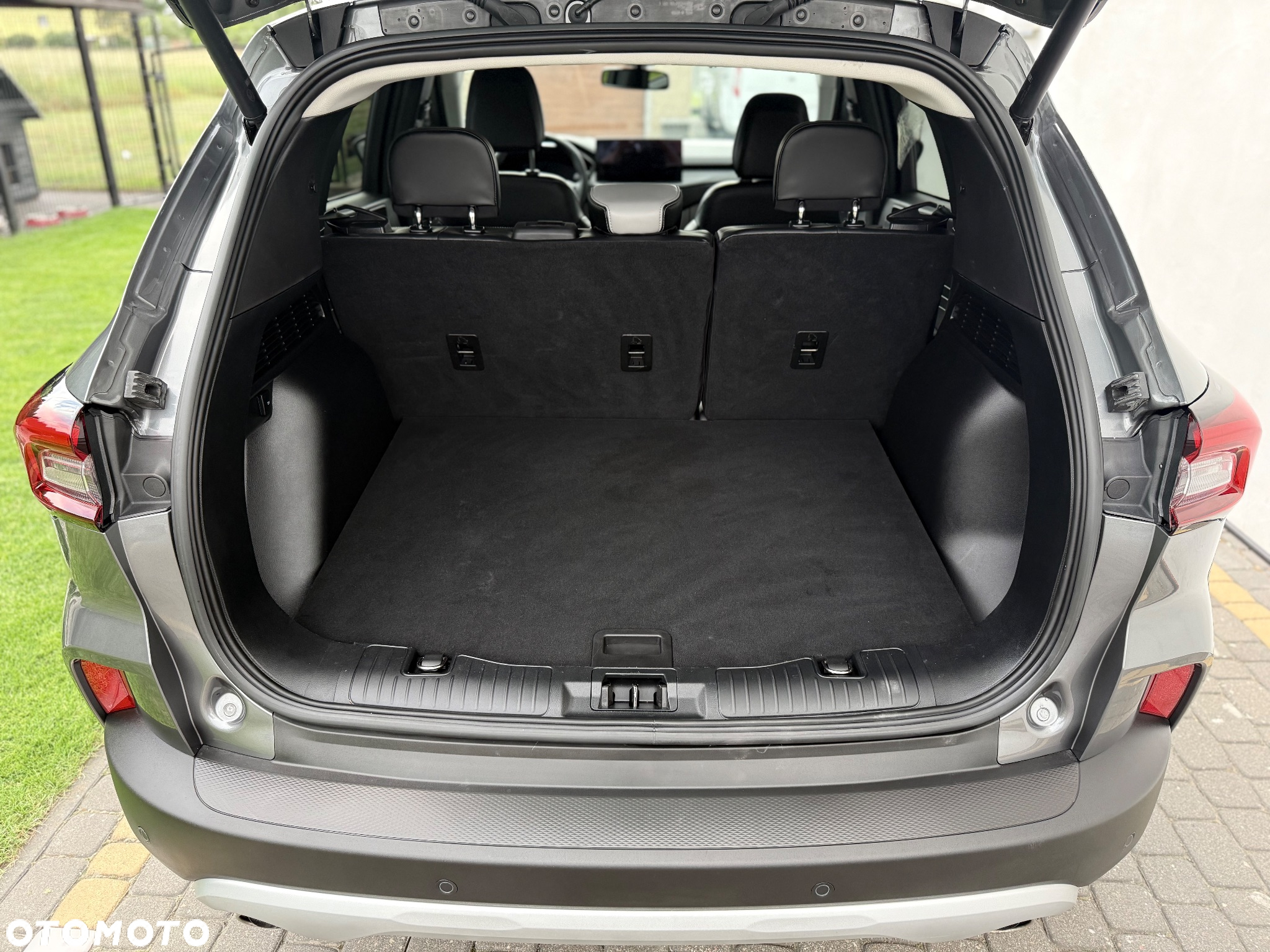 Ford Kuga - 14