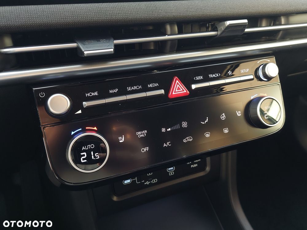 Hyundai Tucson 1.6 T-GDi HEV Executive 2WD - 14