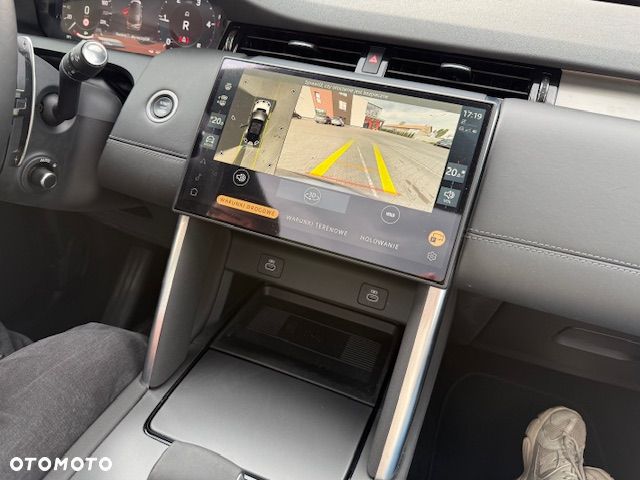 Land Rover Discovery Sport - 2