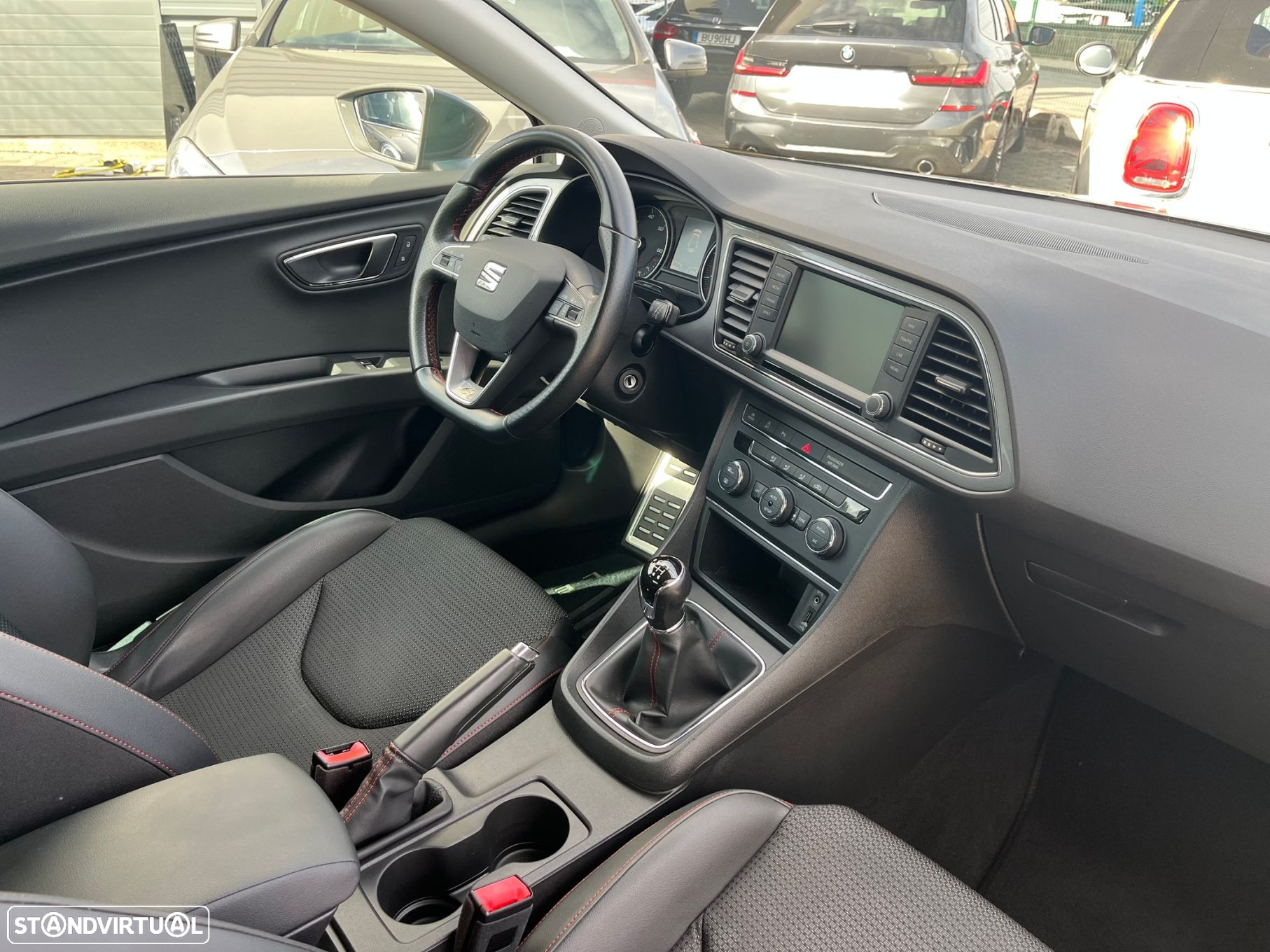 SEAT Leon SC 2.0 TDI FR S/S - 12