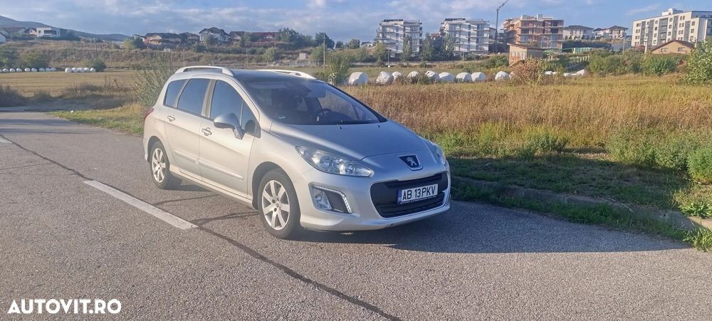 Peugeot 308 - 6