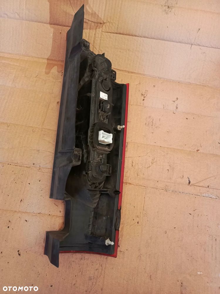 LAMPA TYLNA TYLNA  LEWA RENAULT KANGOO II LIFT265559212R - 5