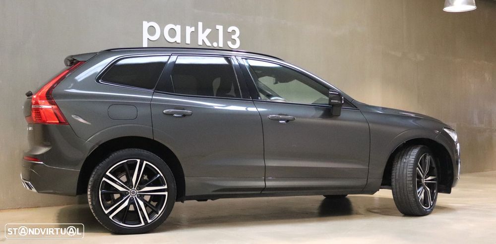 Volvo XC 60 2.0 T8 PHEV R-Design AWD - 4