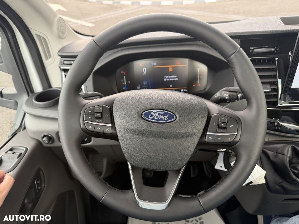 Ford Transit - 11