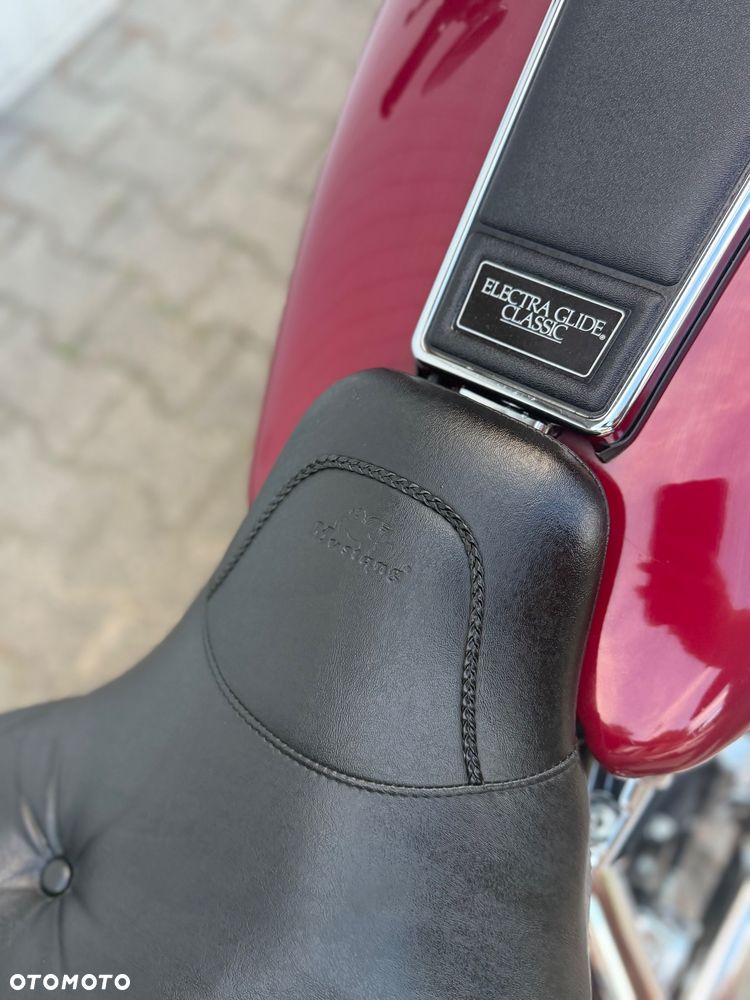 Harley-Davidson Touring Electra Glide - 11