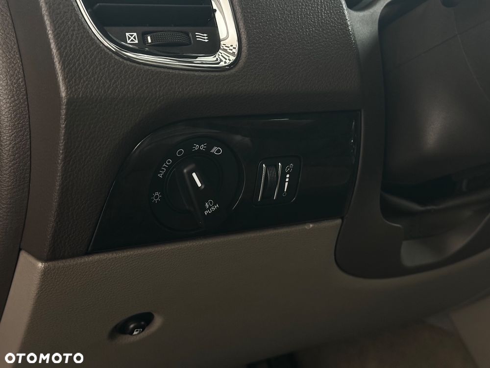 Dodge Durango - 15