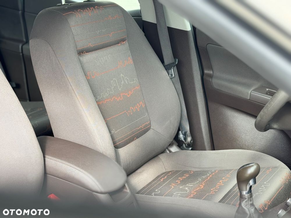 Opel Meriva 1.4 Design Edition - 26