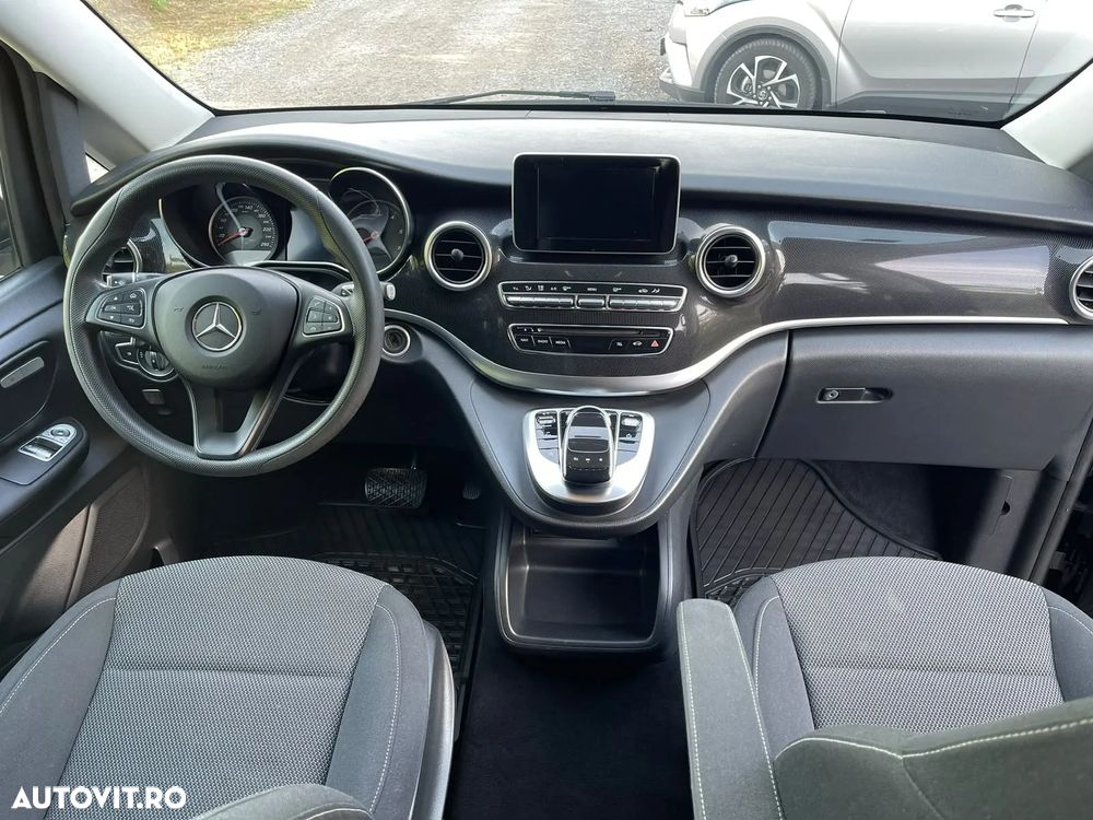 Mercedes-Benz V - 21