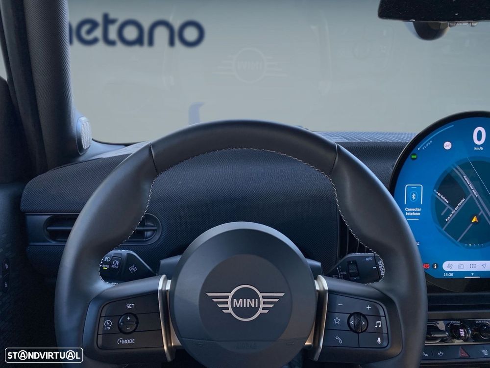 MINI 5 Portas Cooper Classic Auto - 6