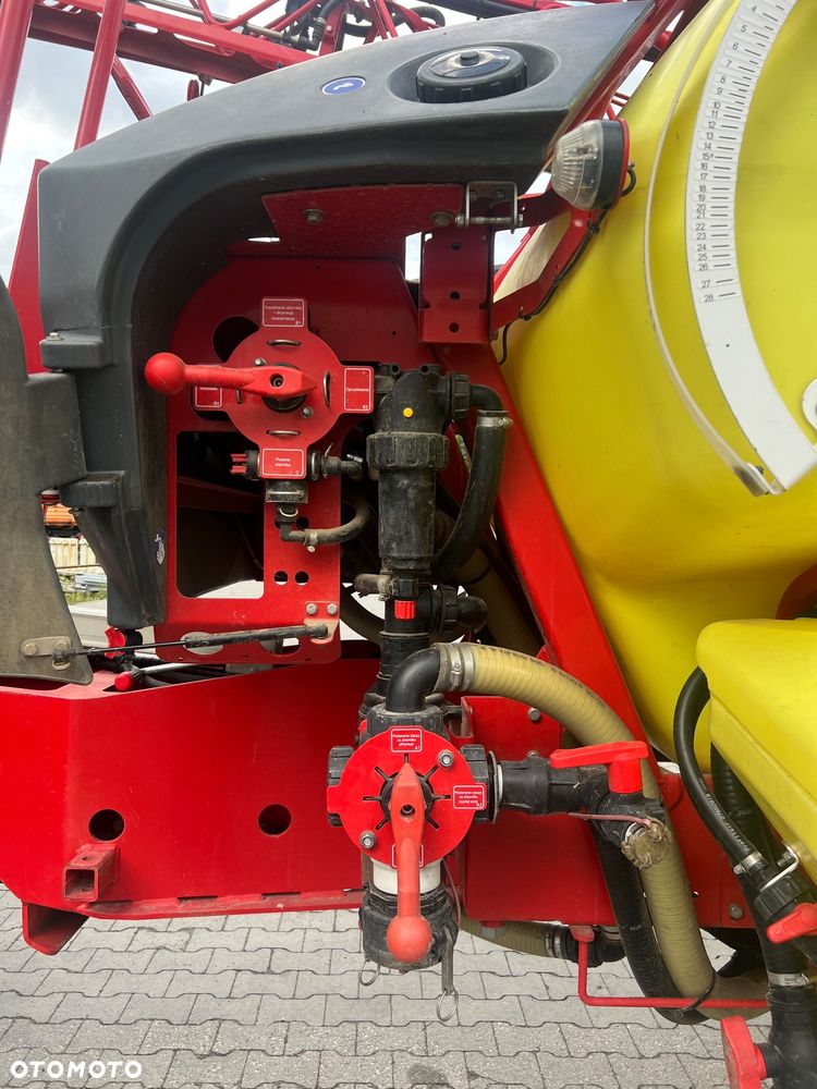 Kverneland Ikarus S28 - 6