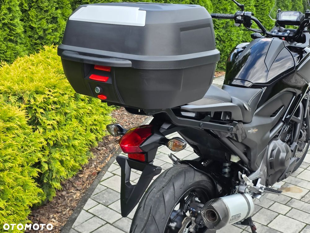 Honda NC - 12