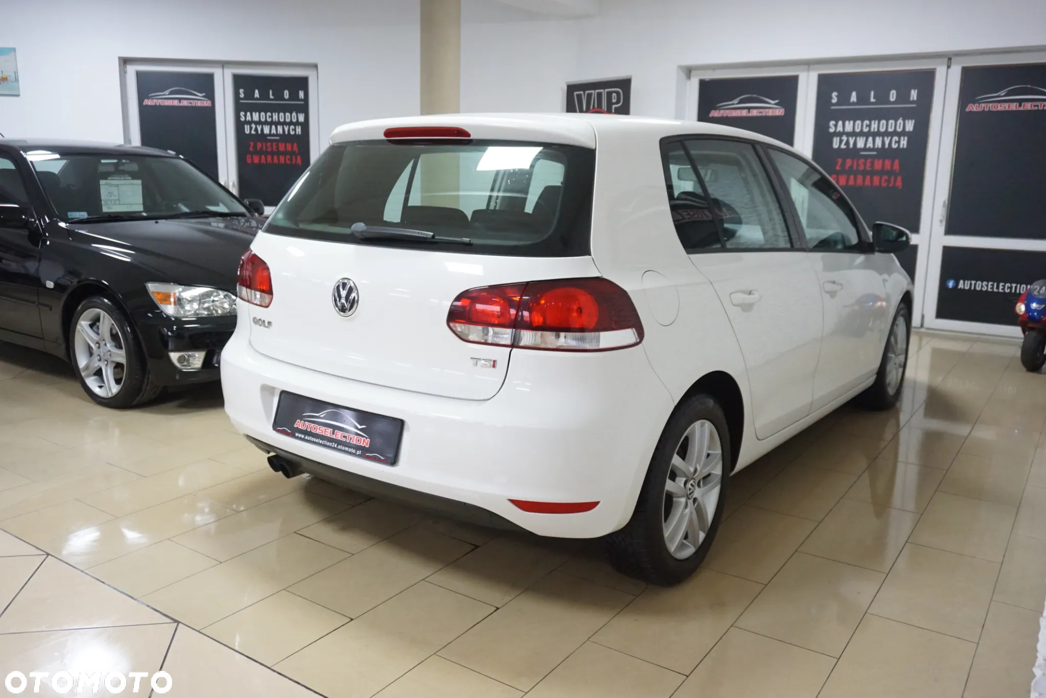 Volkswagen Golf 1.4 TSI DSG Highline - 4
