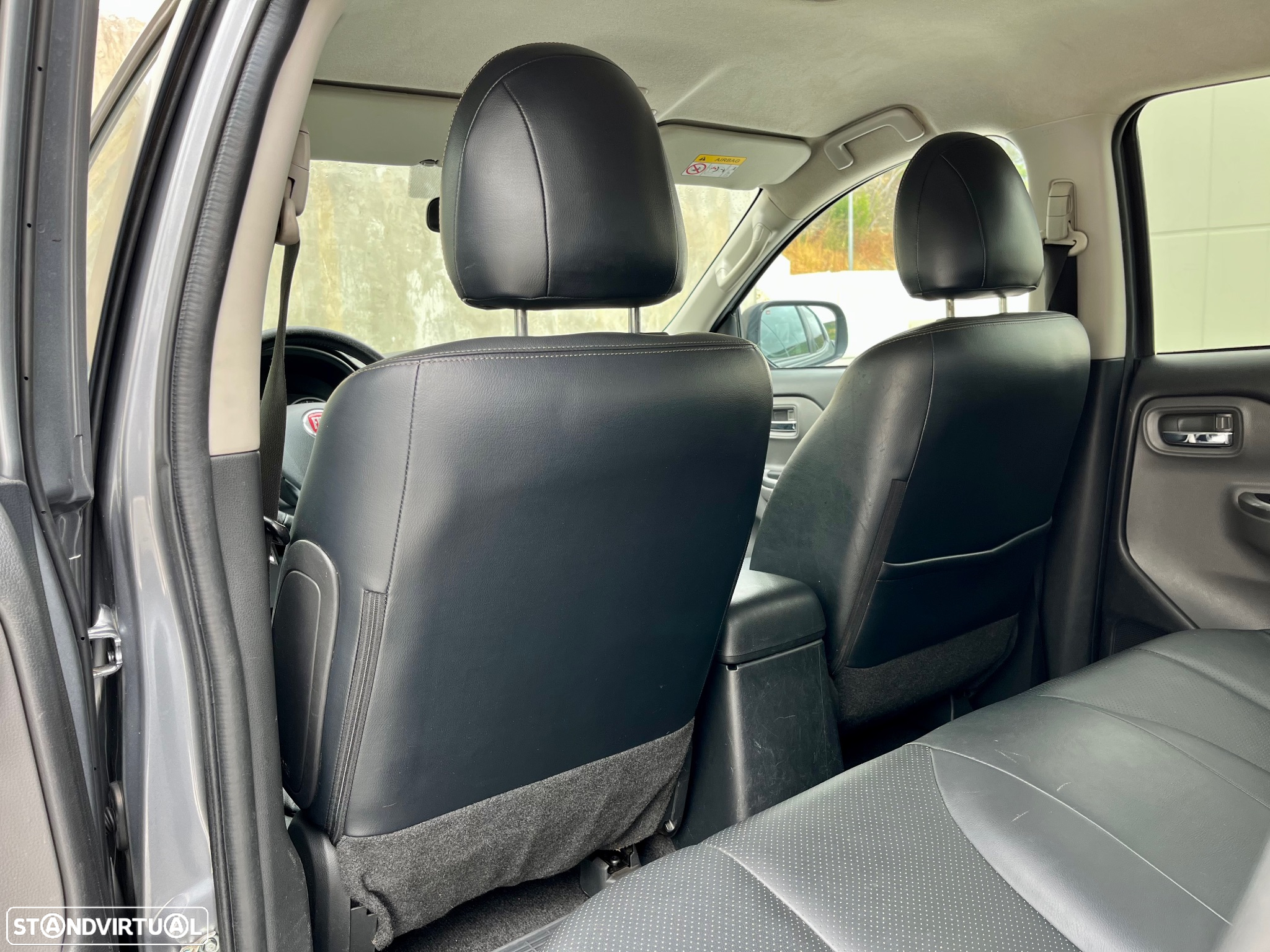 Fiat Fullback 2.4 4WD CD Adventure Auto - 38