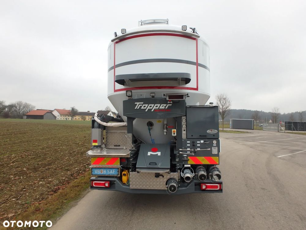 Mercedes-Benz ACTROS - 4