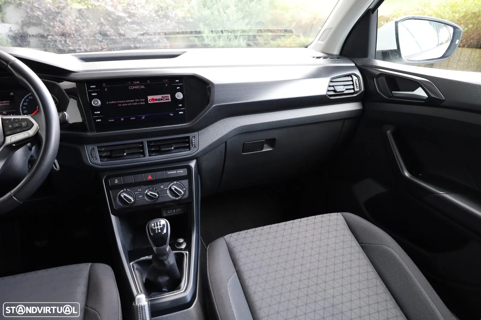 VW T-Cross 1.0 TSI Life - 18