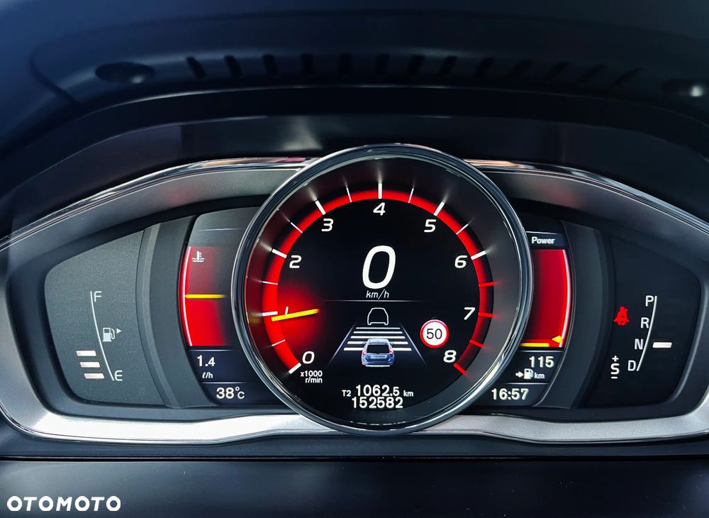 Volvo XC 60 T5 Geartronic Summum - 24