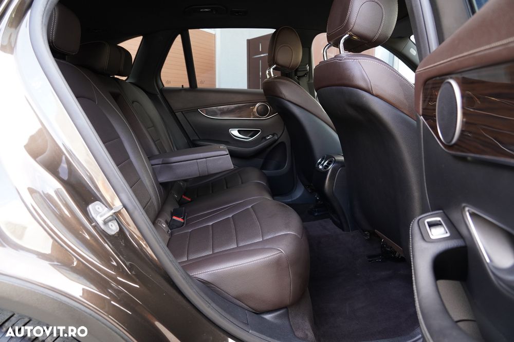 Mercedes-Benz GLC 220 d 4Matic 9G-TRONIC - 21