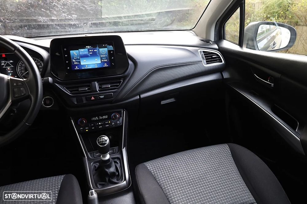 Suzuki S-Cross 1.4T S2 Mild Hybrid - 16