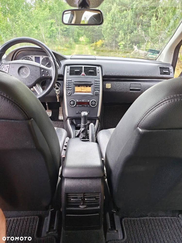Mercedes-Benz Klasa B 180 CDI - 15