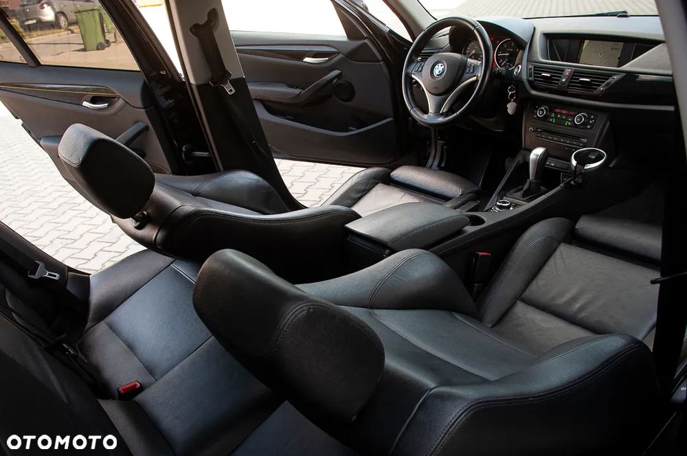 BMW X1 - 25