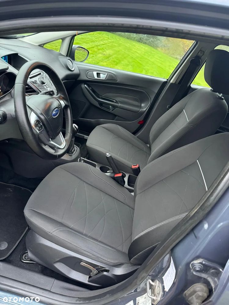 Ford Fiesta 1.4 Titanium - 10