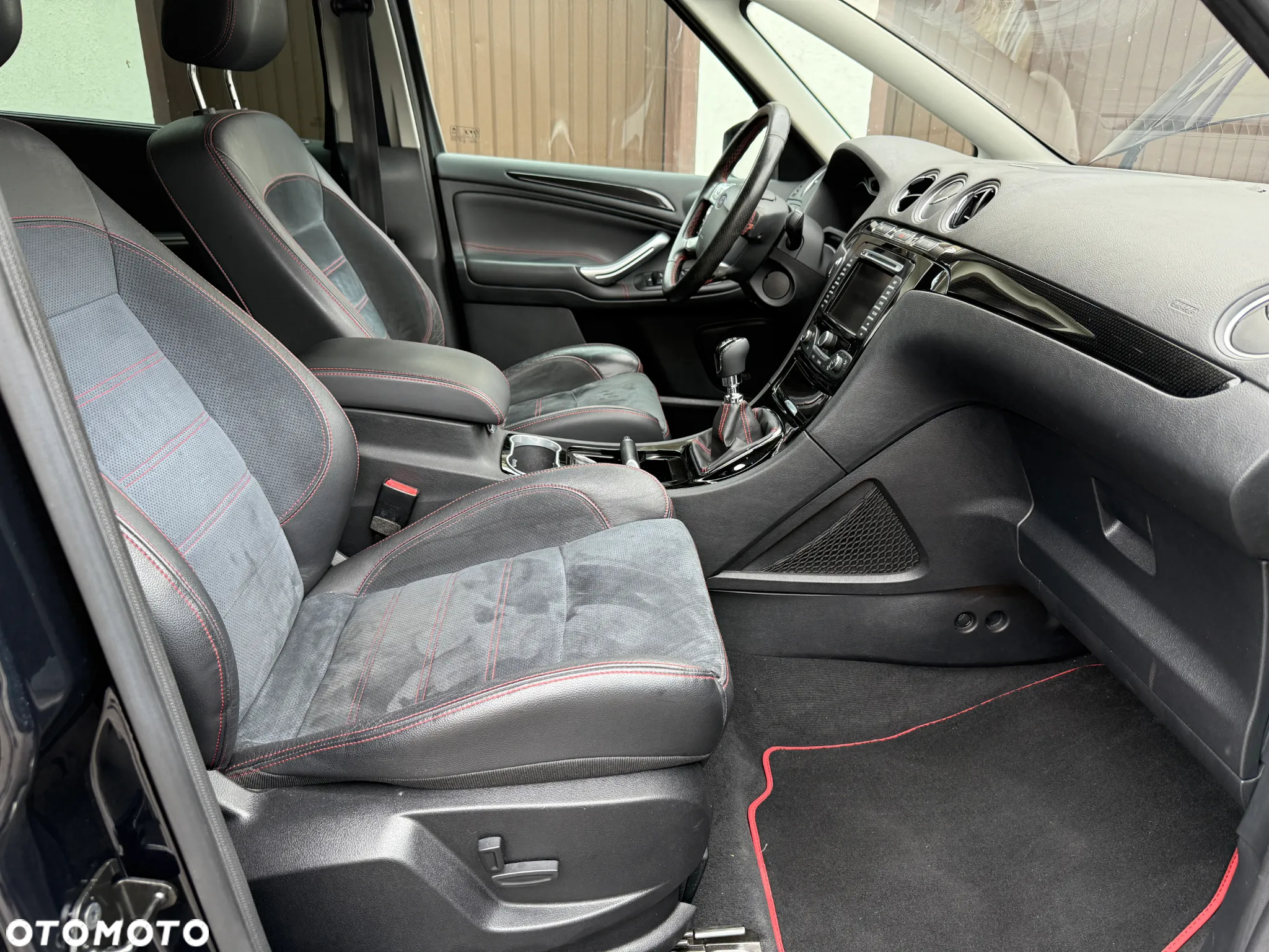 Ford S-Max 2.0 TDCi DPF Platinium X - 17