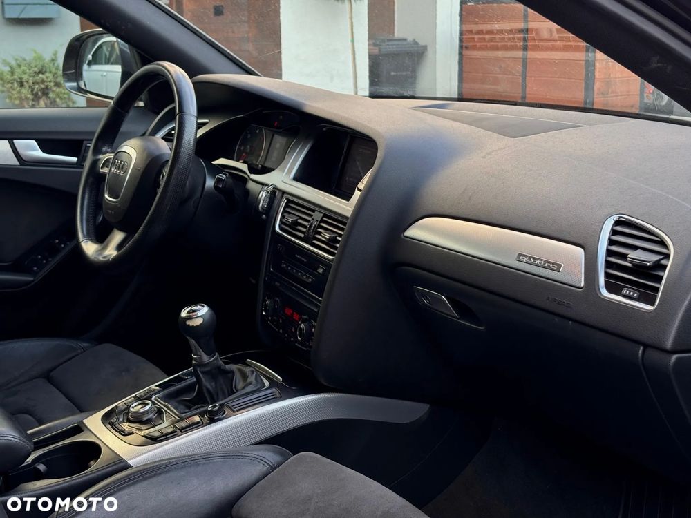 Audi A4 Limousine 2.0 TDI Quattro - 11