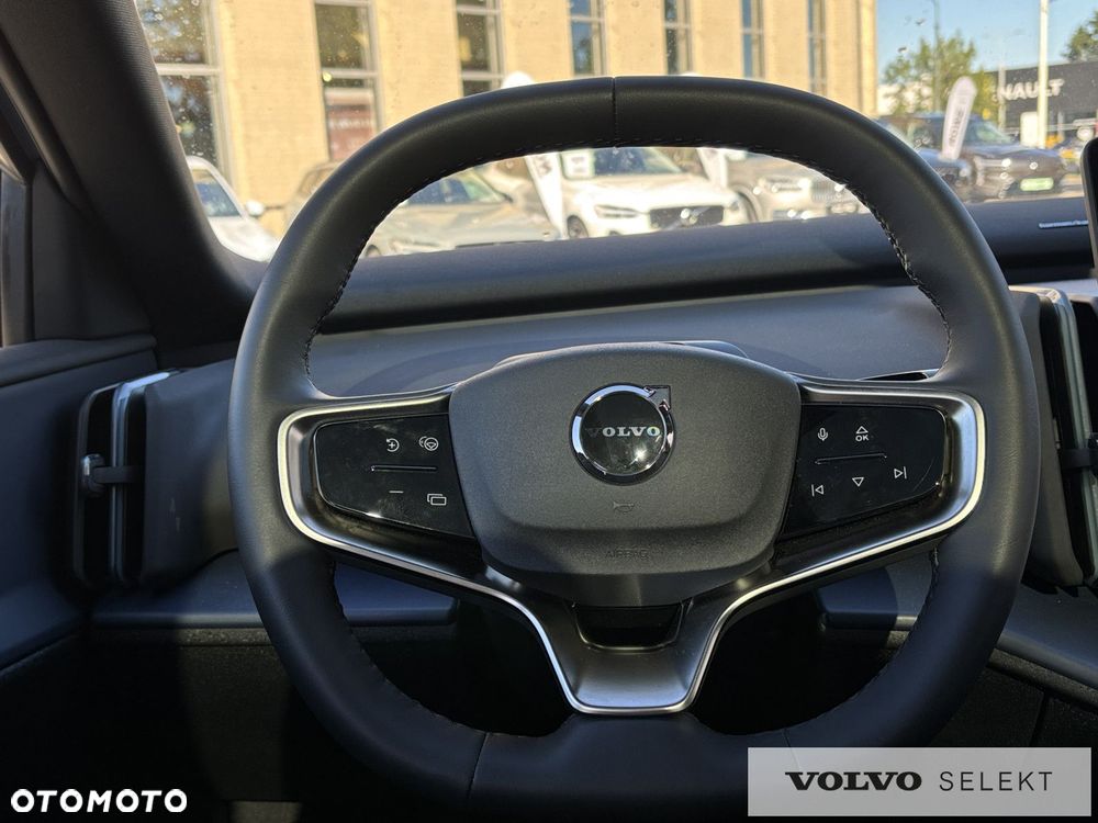 Volvo EX30 - 17