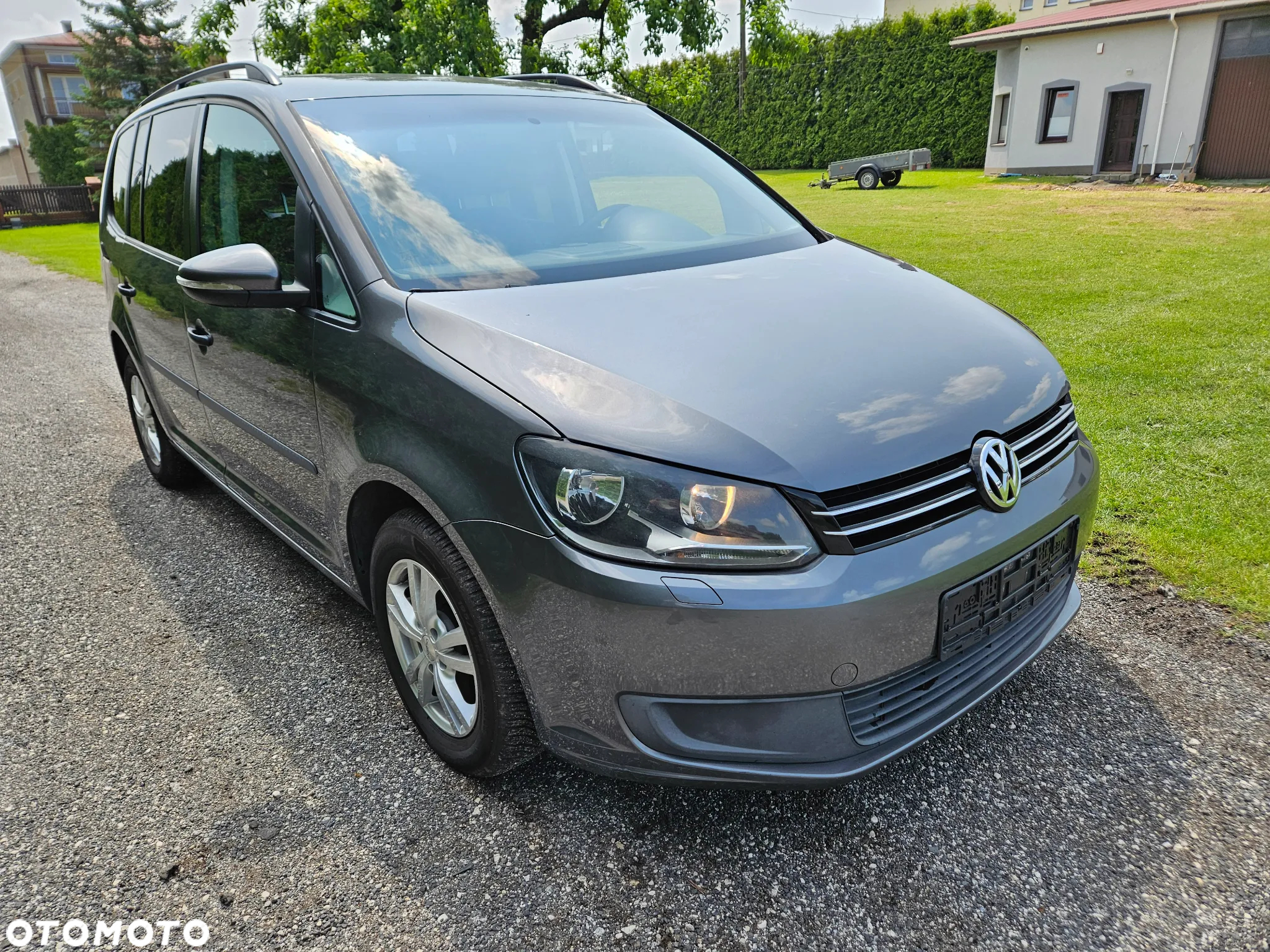 Volkswagen Touran 1.6 TDI DPF BlueMot Comfortline - 5