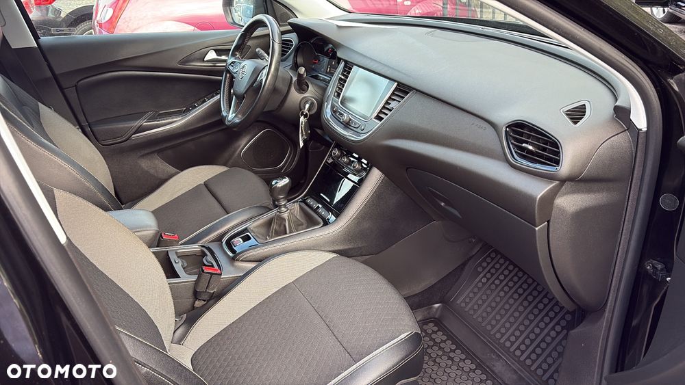 Opel Grandland X - 11