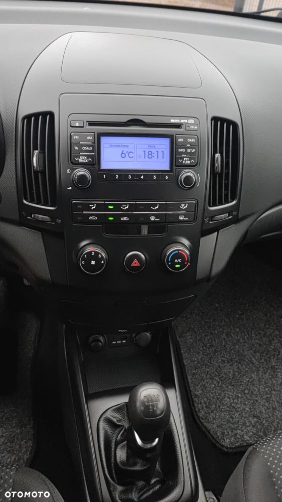 Hyundai i30 i30cw 1.4 blue Comfort - 11