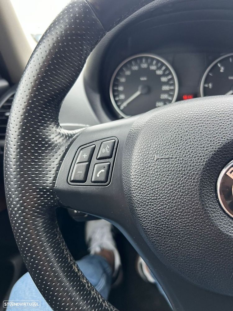 BMW 118 d Line Sport - 29