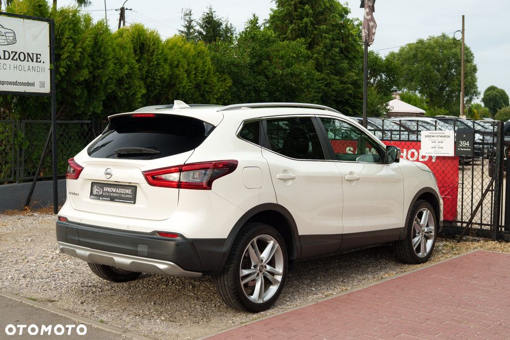 Nissan Qashqai 1.3 DIG-T N-Motion - 30