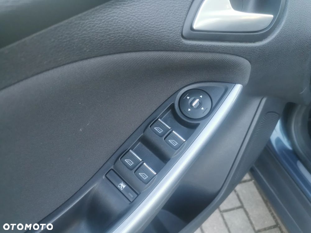 Ford Focus 1.6 EcoBoost Titanium - 23