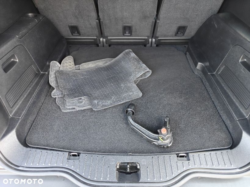 Ford S-Max 2.0 TDCi DPF Titanium X - 20