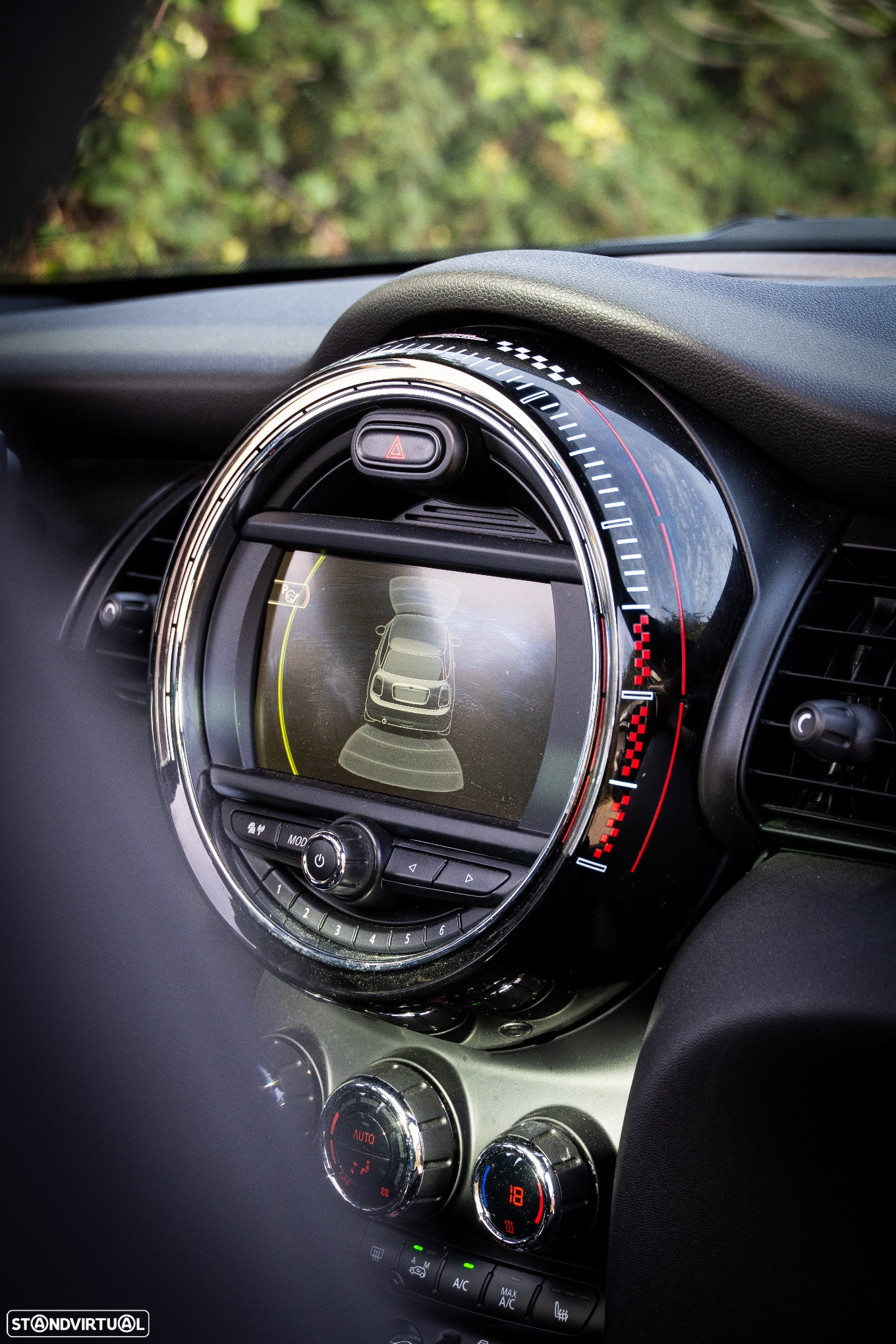 MINI 3 Portas John Cooper Works Auto Desportiva - 12
