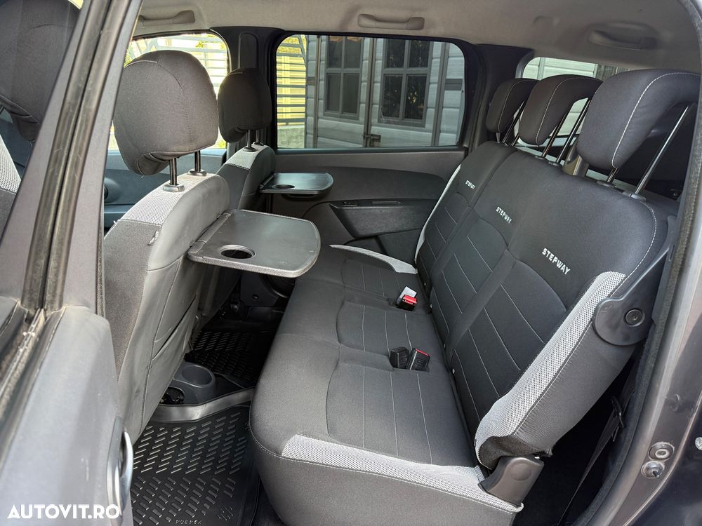 Dacia Lodgy 1.5 dCi Stepway - 20